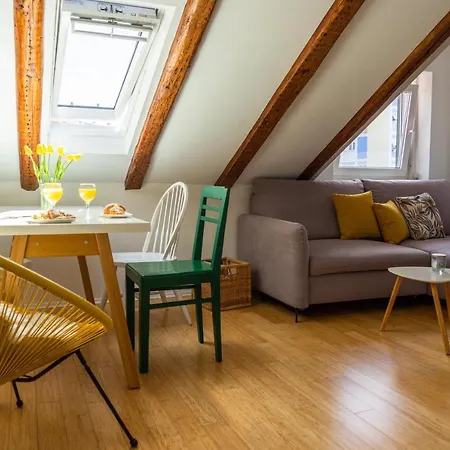 Apartmán Cool Attic Marina In The Heart Of