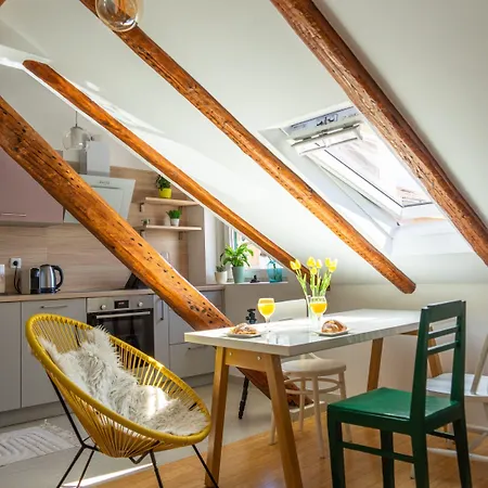 Apartmán Cool Attic Marina In The Heart Of *