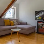 Apartmán Cool Attic Marina In The Heart Of *