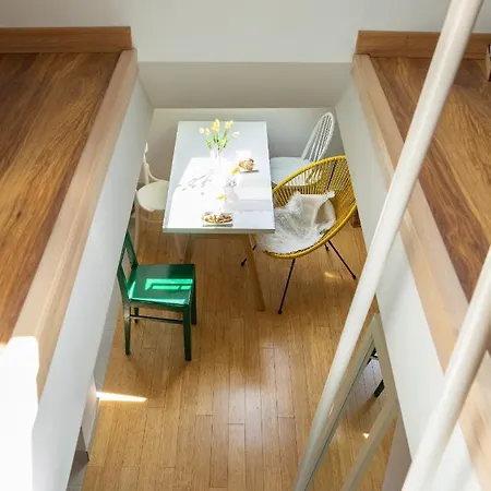 Cool Attic Marina In The Heart Of Apartman *