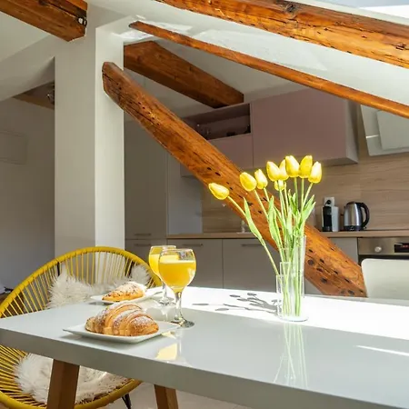 Daire Cool Attic Marina In The Heart Of Split