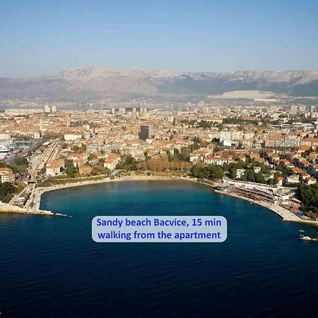 Cool Attic Marina In The Heart Of *