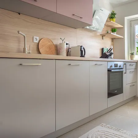 Cool Attic Marina In The Heart Of