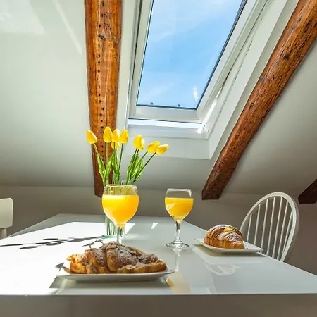 Daire Cool Attic Marina In The Heart Of *