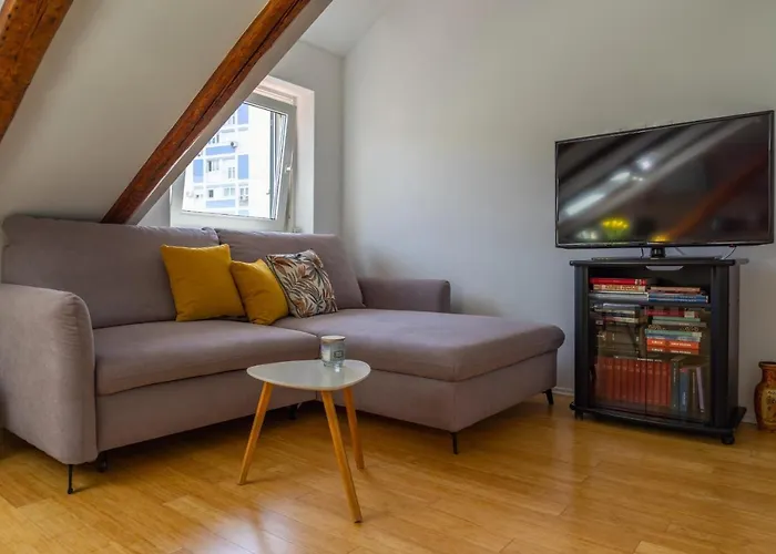 Apartment Cool Attic Marina In The Heart Of *